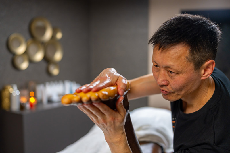 Shijir -Massage Fußmassage